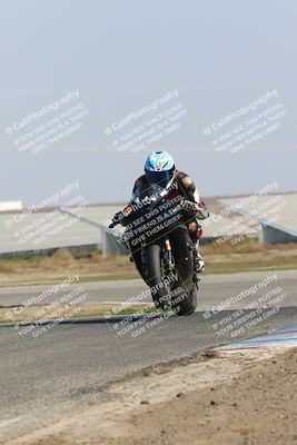 media/Feb-10-2022-TrackDaz (Thu) [[6dd993d91c]]/Group A/1pm (Wheelie Bump)/